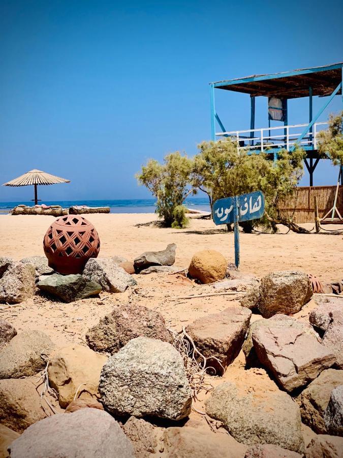 Hôtel Half Moon Camp à Taba Extérieur photo