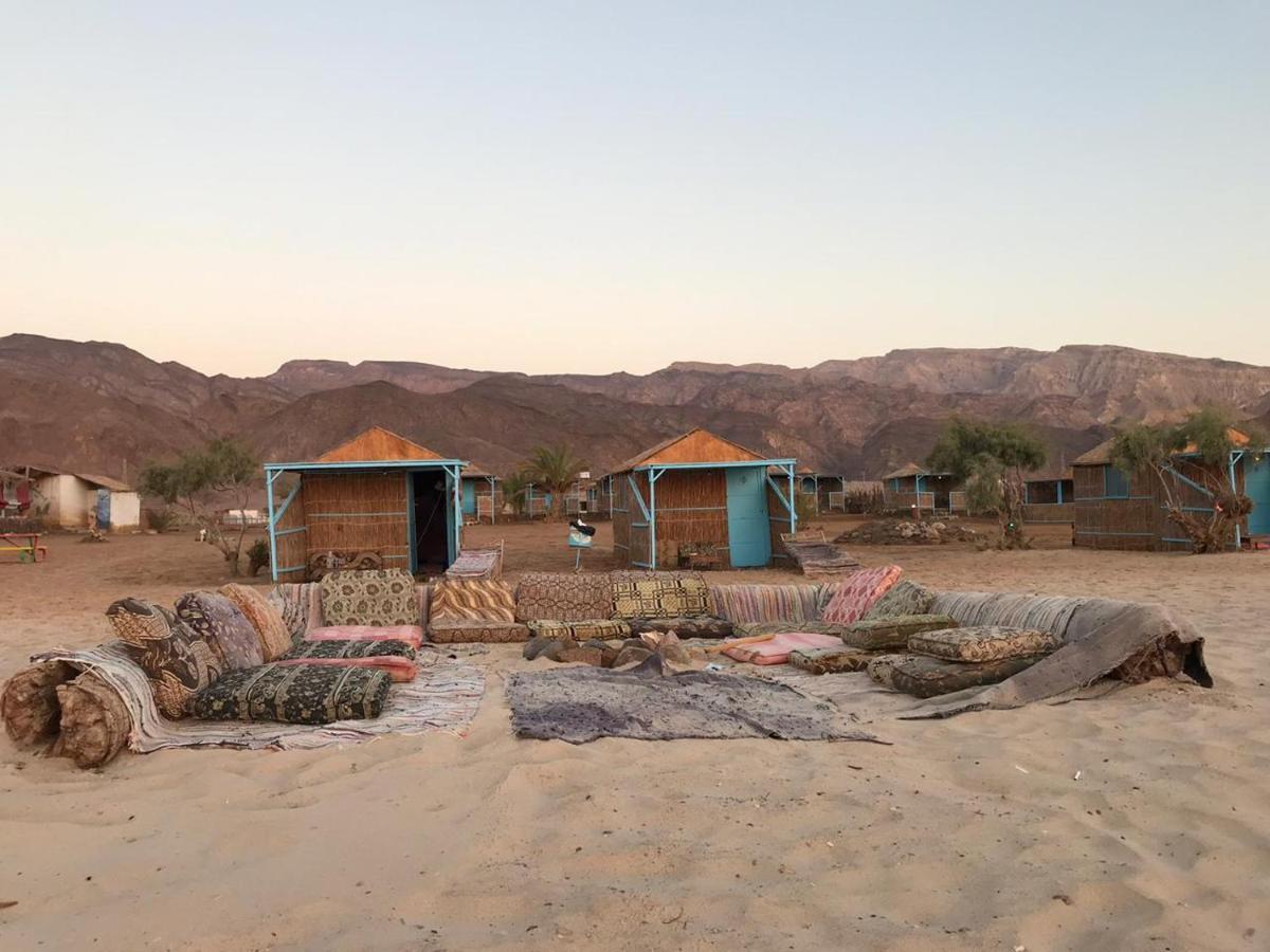 Hôtel Half Moon Camp à Taba Extérieur photo