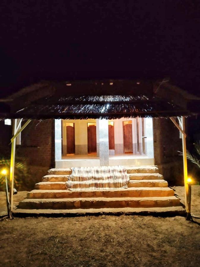 Hôtel Half Moon Camp à Taba Extérieur photo