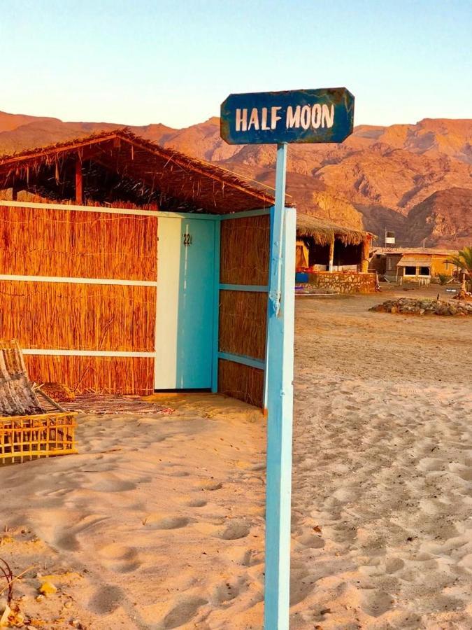 Hôtel Half Moon Camp à Taba Extérieur photo