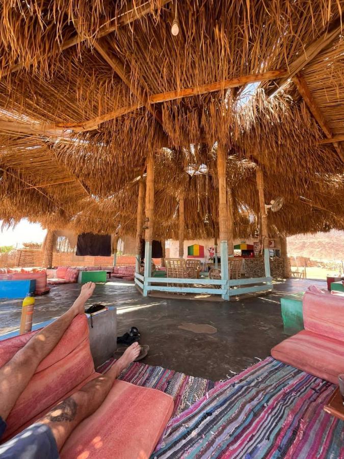 Hôtel Half Moon Camp à Taba Extérieur photo