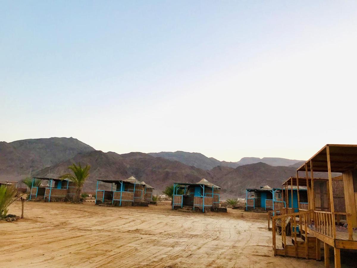 Hôtel Half Moon Camp à Taba Extérieur photo