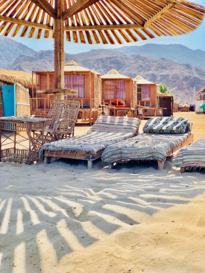 Hôtel Half Moon Camp à Taba Extérieur photo